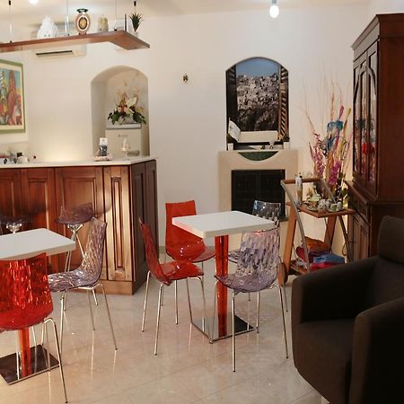 マテーラ Domina Sassi Bed & Breakfast エクステリア 写真